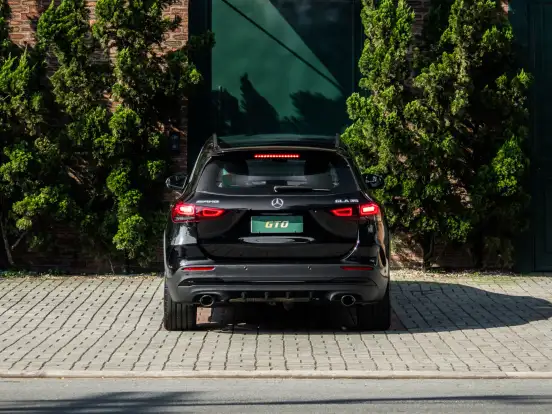 MERCEDES-BENZ-GLA 35 AMG-2.0 CGI GASOLINA 4MATIC SPEEDSHIFT MERCEDES-BENZ-GLA 35 AMG-2022