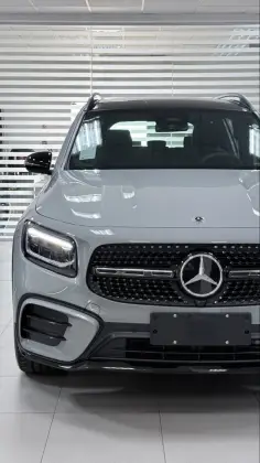 MERCEDES-BENZ GLB 220 2.0 MHEV AMG LINE 4MATIC 8G-DCT MERCEDES-BENZ GLB 220 2.0 MHEV AMG LINE 4MATIC 8G-DCT