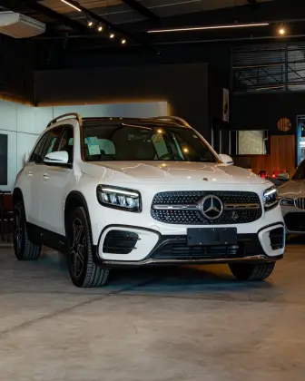 MERCEDES-BENZ GLB 220 2.0 MHEV AMG LINE 4MATIC 8G-DCT MERCEDES-BENZ GLB 220 2.0 MHEV AMG LINE 4MATIC 8G-DCT