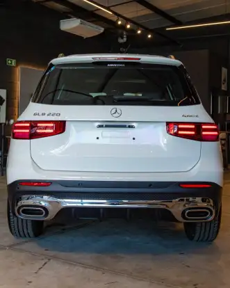 MERCEDES-BENZ-GLB 220-2.0 MHEV AMG LINE 4MATIC 8G-DCT MERCEDES-BENZ-GLB 220-2026