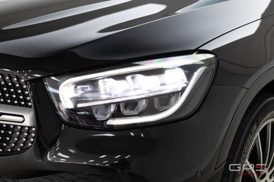 MERCEDES-BENZ-GLC 300-2021