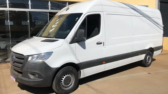 MERCEDES-BENZ SPRINTER 2.0 CDI DIESEL FURGÃO 315 STREET TA EXTRA LONGO MANUAL