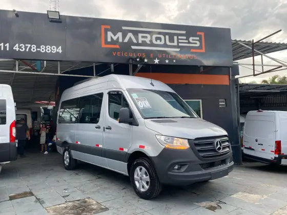 MERCEDES-BENZ SPRINTER 2.0 CDI DIESEL VAN 417 TA LONGO 16L MANUAL MERCEDES-BENZ SPRINTER 2.0 CDI DIESEL VAN 417 TA LONGO 16L MANUAL