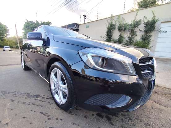 MERCEDES-BENZ-A 200-2015
