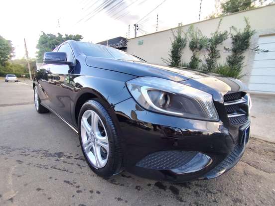 MERCEDES-BENZ-A 200-1.6 TURBO URBAN 16V GASOLINA 4P AUTOMÁTICO MERCEDES-BENZ-A 200-2015
