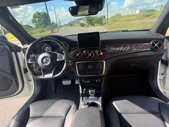 MERCEDES-BENZ-CLA 45 AMG-2015