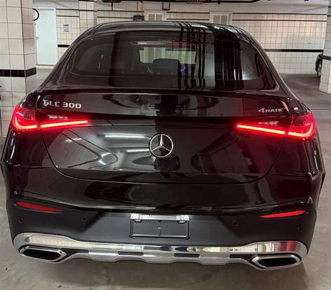 MERCEDES-BENZ-GLC 300-2026