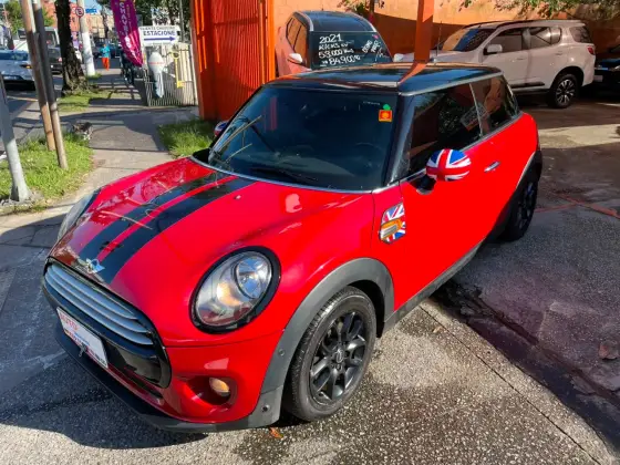 MINI COOPER 1.5 12V TURBO GASOLINA 2P AUTOMÁTICO MINI COOPER 1.5 12V TURBO GASOLINA 2P AUTOMÁTICO