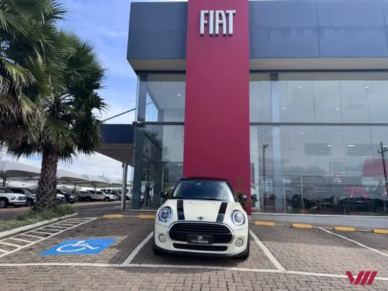 MINI COOPER 1.5 12V TWINPOWER GASOLINA 4P STEPTRONIC MINI COOPER 1.5 12V TWINPOWER GASOLINA 4P STEPTRONIC