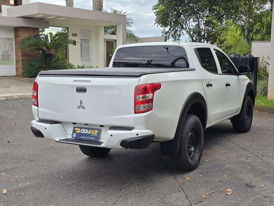 MITSUBISHI-L200 TRITON-2.4 16V TURBO DIESEL GL CD 4X4 MANUAL MITSUBISHI-L200 TRITON-2022