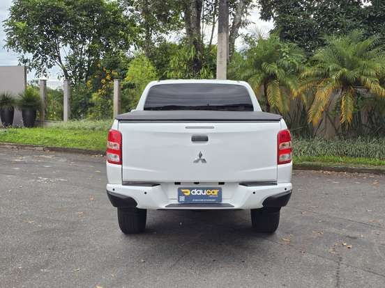 MITSUBISHI-L200 TRITON-2.4 16V TURBO DIESEL GL CD 4X4 MANUAL MITSUBISHI-L200 TRITON-2022