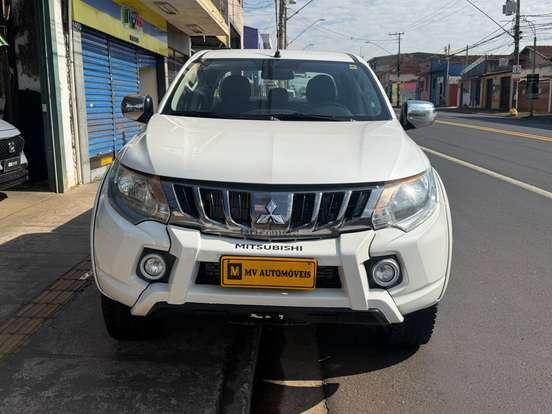 MITSUBISHI-L200 TRITON-2019