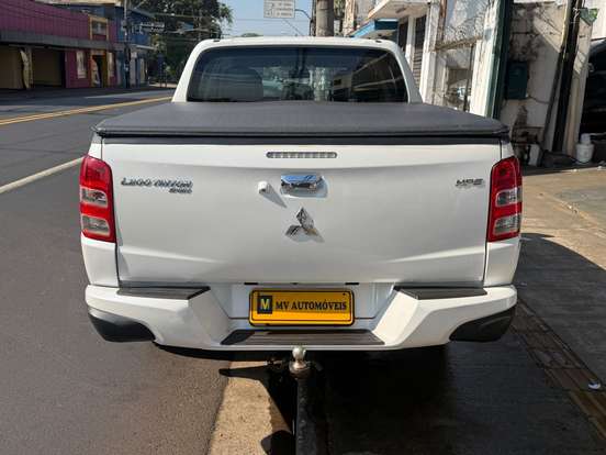MITSUBISHI-L200 TRITON-2019