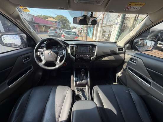MITSUBISHI-L200 TRITON-2019