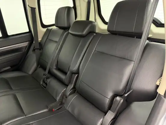 MITSUBISHI-PAJERO-2015