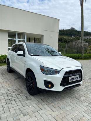 MITSUBISHI-ASX-2016