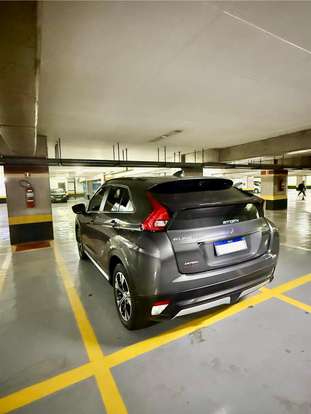 MITSUBISHI-ECLIPSE CROSS-2021