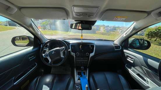 MITSUBISHI-L200 TRITON-2021