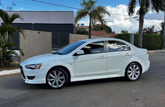 MITSUBISHI-LANCER-2.0 16V GASOLINA 4P MANUAL MITSUBISHI-LANCER-2014