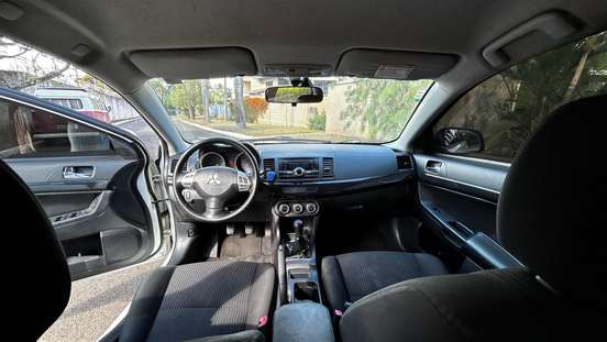 MITSUBISHI-LANCER-2014