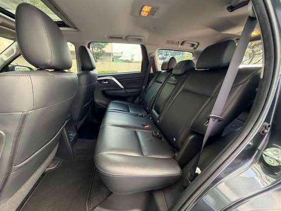 MITSUBISHI-PAJERO SPORT-2022