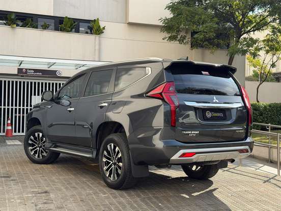 MITSUBISHI-PAJERO SPORT-2022