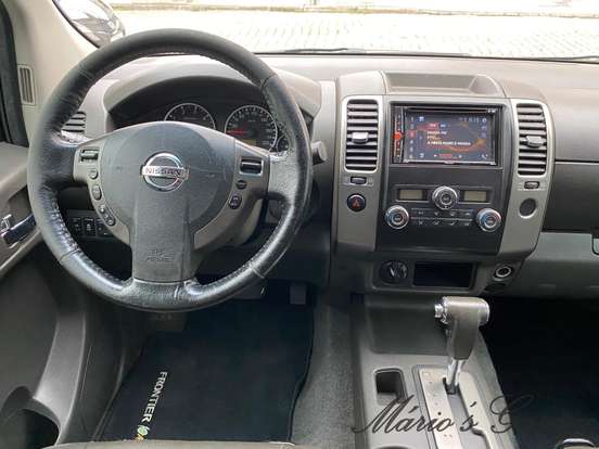 NISSAN-FRONTIER-2.5 SL 10 ANOS 4X4 CD TURBO ELETRONIC DIESEL 4P AUTOMÁTICO NISSAN-FRONTIER-2012