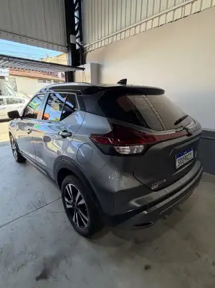 NISSAN-KICKS-2024