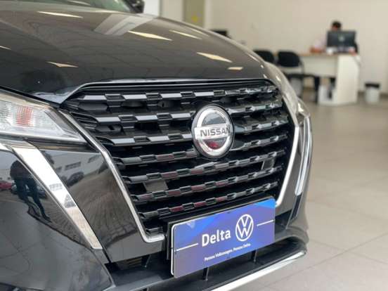 NISSAN-KICKS-2022