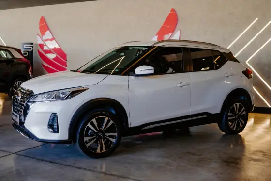 NISSAN KICKS PLAY 1.6 16V FLEXSTART ADVANCE PLUS XTRONIC NISSAN KICKS PLAY 1.6 16V FLEXSTART ADVANCE PLUS XTRONIC