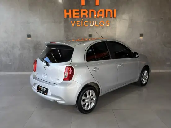 NISSAN-MARCH-1.6 SV 16V FLEXSTART 4P XTRONIC NISSAN-MARCH-2019