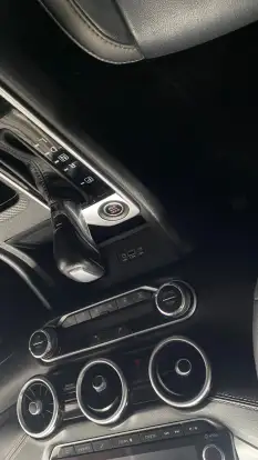 NISSAN-SENTRA-2023