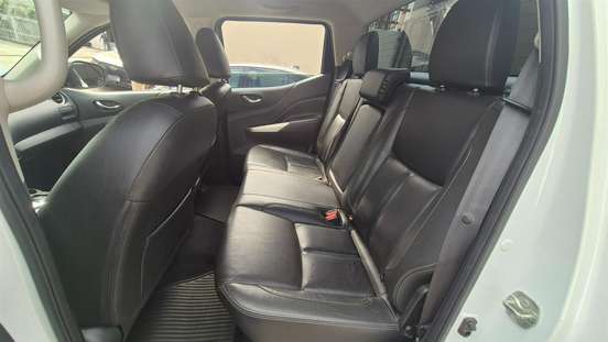 NISSAN-FRONTIER-2021