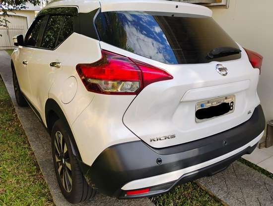 NISSAN-KICKS-2018