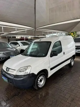 PEUGEOT PARTNER 1.6 FURGÃO 800KG 16V FLEX 3P MANUAL PEUGEOT PARTNER 1.6 FURGÃO 800KG 16V FLEX 3P MANUAL