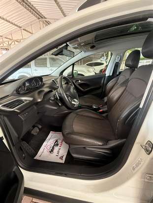 PEUGEOT-2008-2015