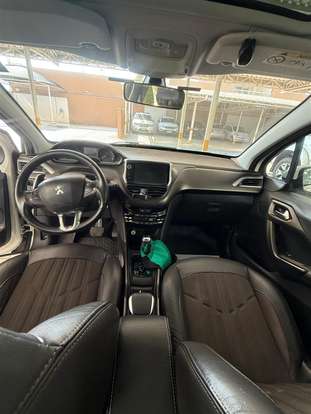 PEUGEOT-2008-2015