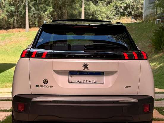 PEUGEOT-2008-50 KW ELÉTRICO E-GT PEUGEOT-2008-2023