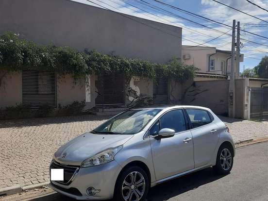 PEUGEOT-208-1.6 GRIFFE 16V FLEX 4P MANUAL PEUGEOT-208-2013