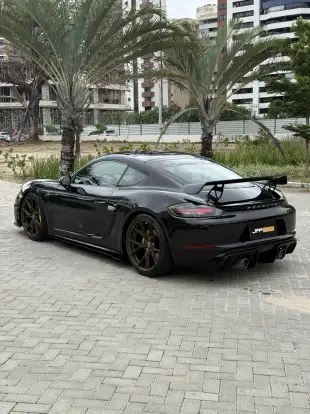 PORSCHE-718-2024