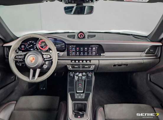 PORSCHE-911-2022