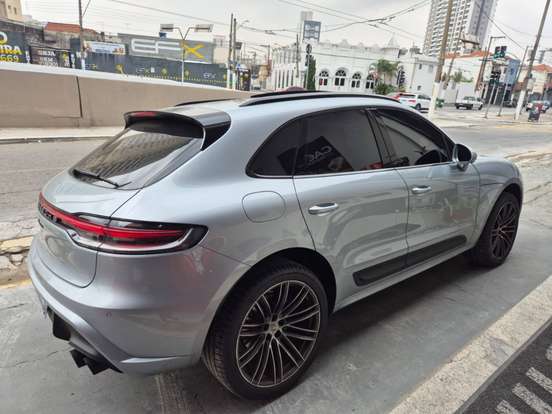 PORSCHE-MACAN-2022