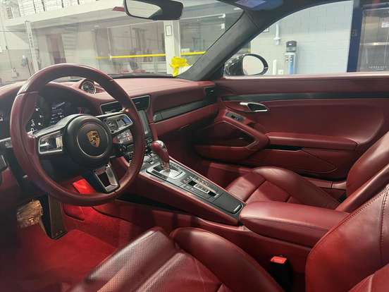 PORSCHE-911-2017