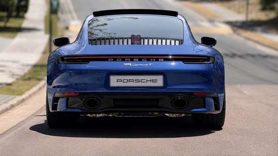 PORSCHE-911-2023