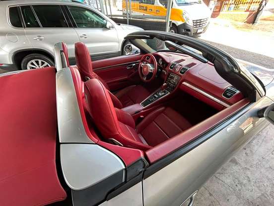 PORSCHE-BOXSTER-2013