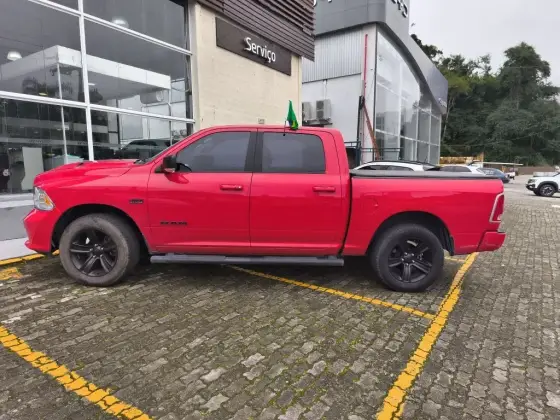 RAM 1500 5.7 V8 GASOLINA REBEL CD 4X4 AUTOMÁTICO RAM 1500 5.7 V8 GASOLINA REBEL CD 4X4 AUTOMÁTICO