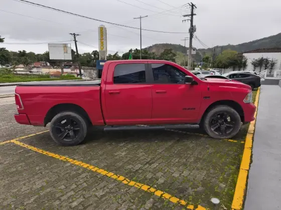 RAM 1500 5.7 V8 GASOLINA REBEL CD 4X4 AUTOMÁTICO RAM 1500 5.7 V8 GASOLINA REBEL CD 4X4 AUTOMÁTICO