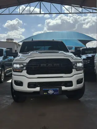 RAM 2500 6.7 I6 TURBO DIESEL LARAMIE CD 4X4 AUTOMÁTICO RAM 2500 6.7 I6 TURBO DIESEL LARAMIE CD 4X4 AUTOMÁTICO