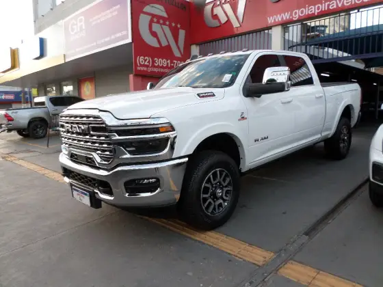 RAM 3500 6.7 I6 TURBO DIESEL LIMITED LONGHORN CD 4X4 AUTOMÁTICO RAM 3500 6.7 I6 TURBO DIESEL LIMITED LONGHORN CD 4X4 AUTOMÁTICO