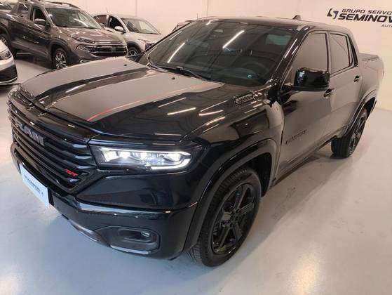 RAM RAMPAGE 2.0 HURRICANE 4 TURBO GASOLINA R/T 4X4 AUTOMÁTICO